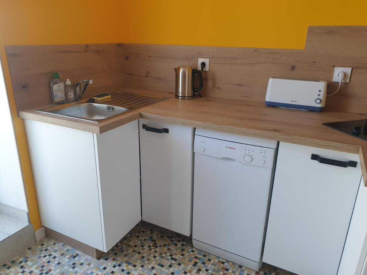 Gite Atypique Avec Jacuzzi Hillion المظهر الخارجي الصورة